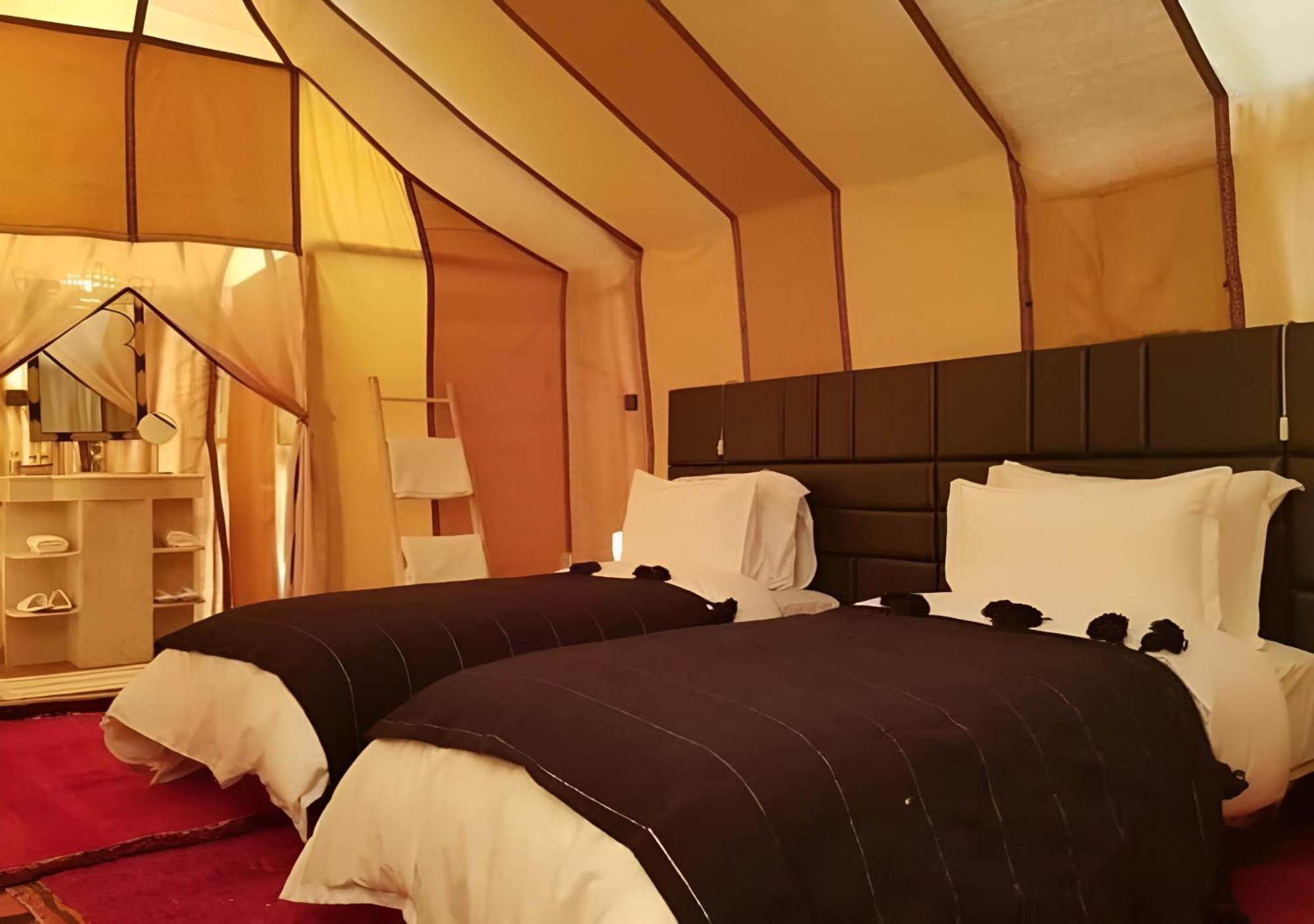 Merzouga Luxurious Tented Exterior photo